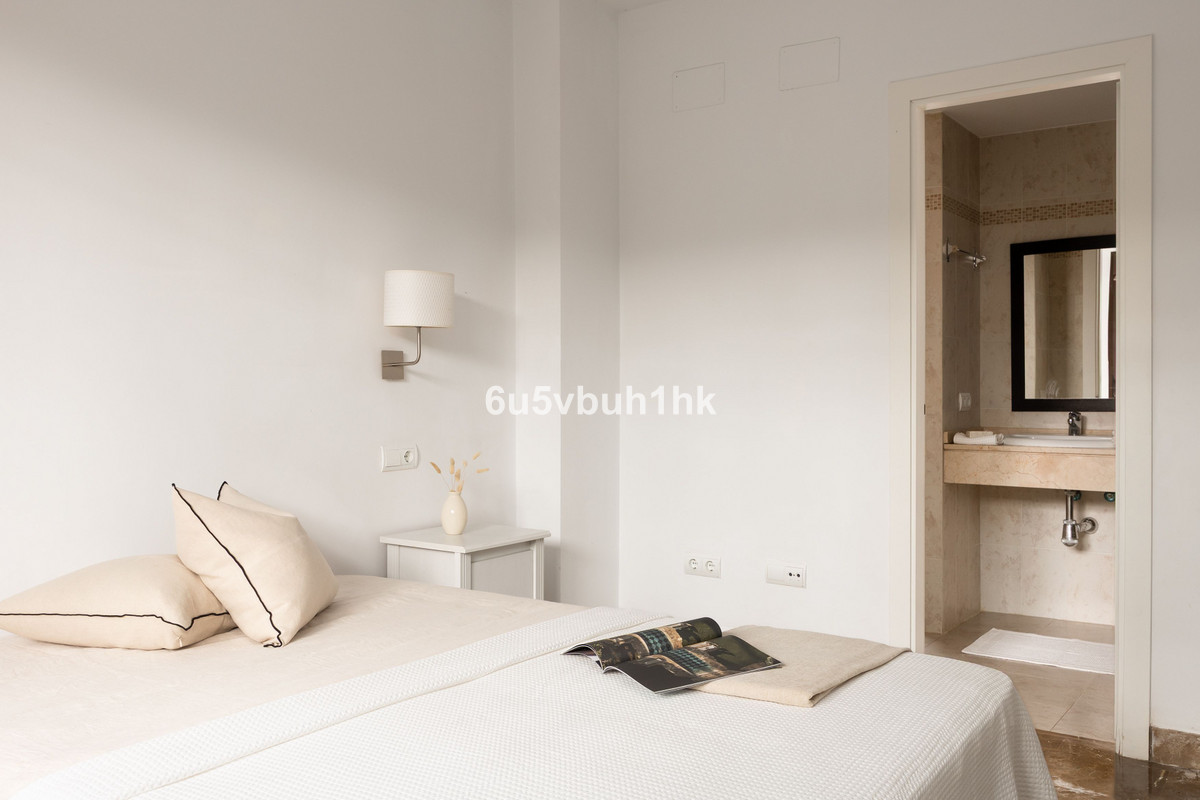 Appartement te koop in Estepona | 3 slaapkamers H5371249