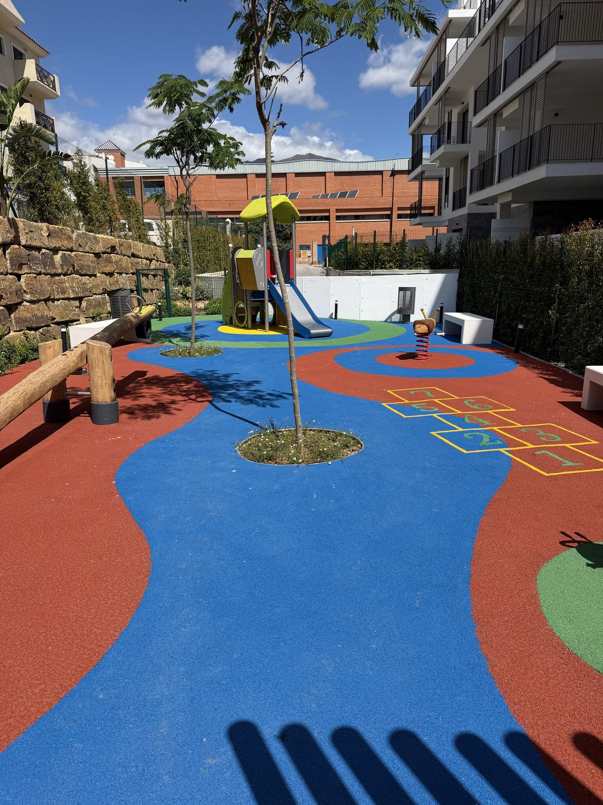 Property main view 33