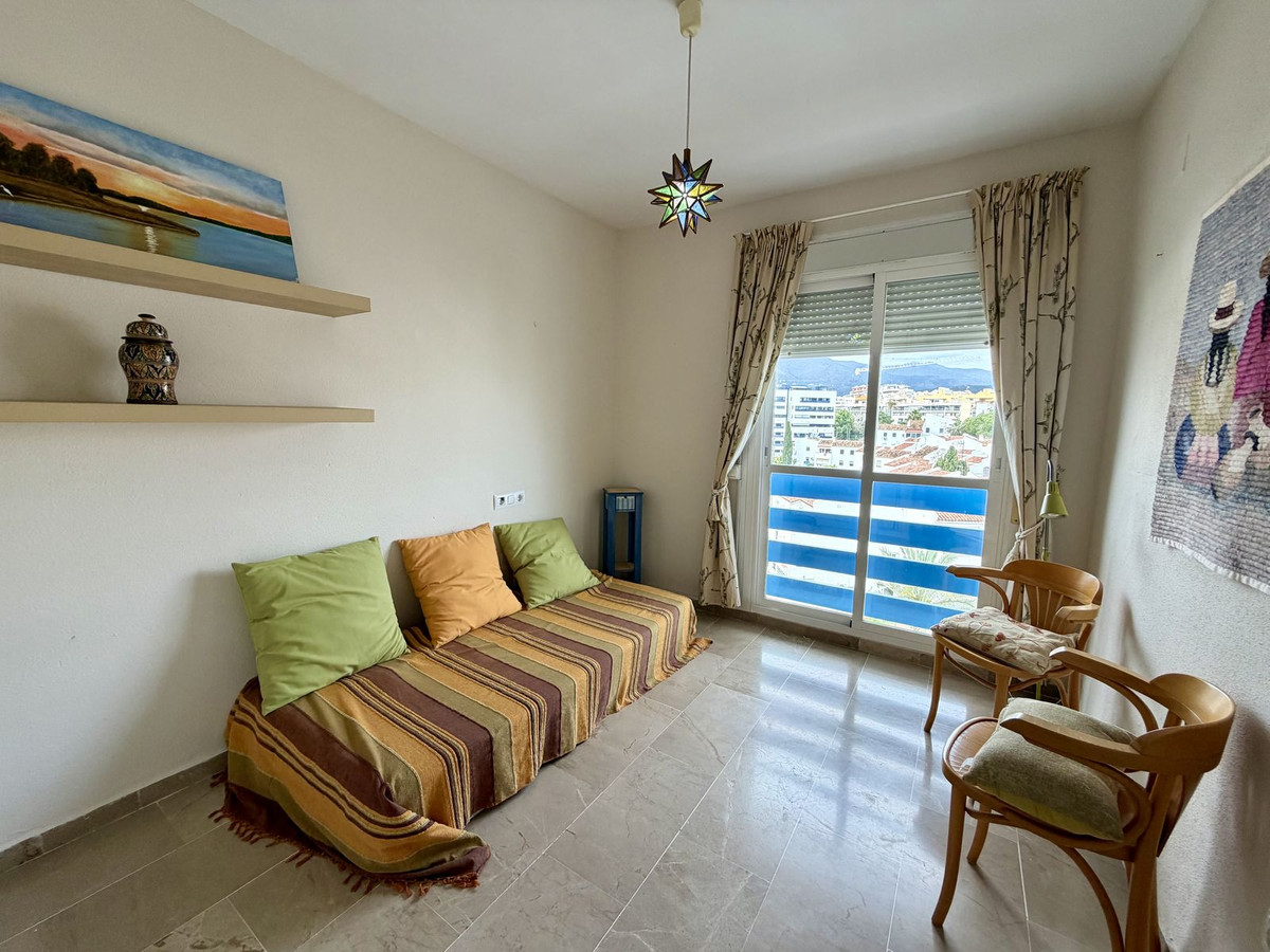 Appartement te koop in Estepona | 3 slaapkamers H5371444