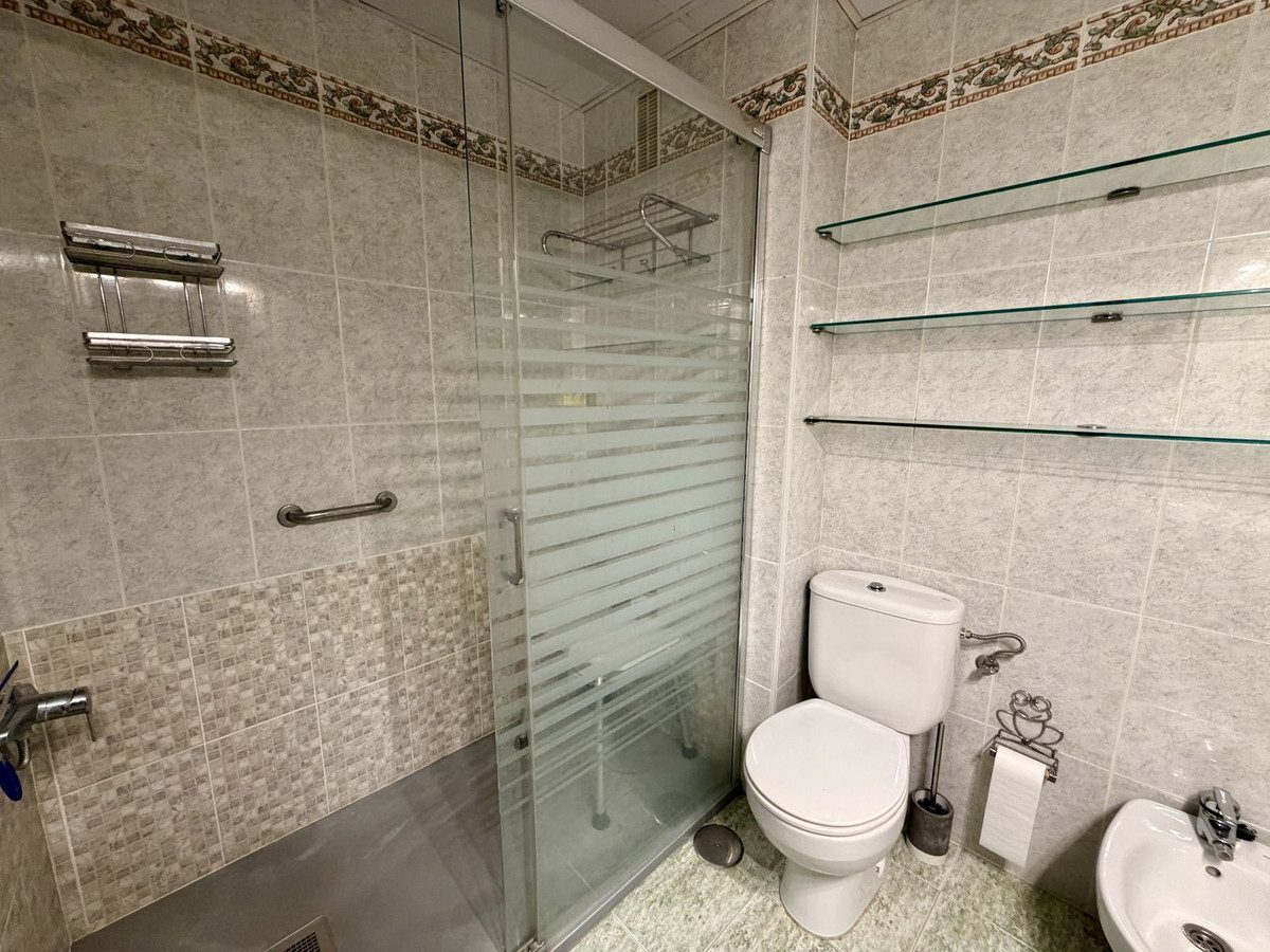 Appartement te koop in Estepona | 3 slaapkamers H5371444