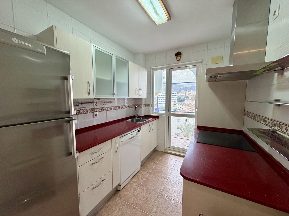 Appartement te koop in Estepona | 3 slaapkamers H5371444