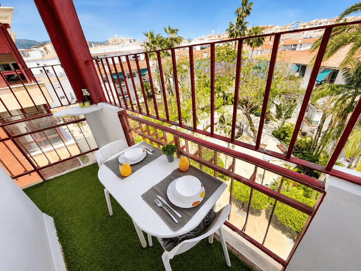 Penthouse te koop in Estepona | 3 slaapkamers H5371480