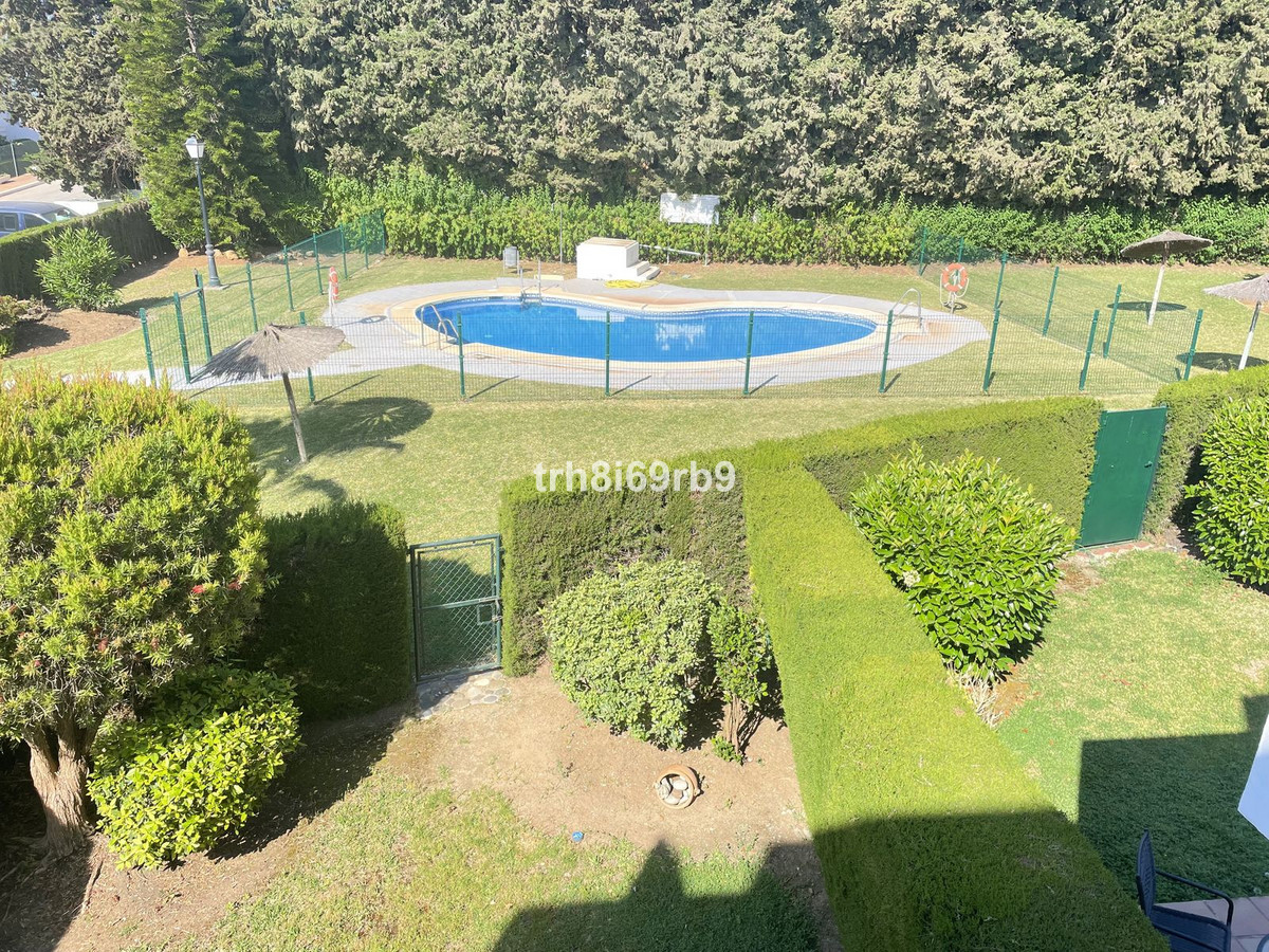 Penthouse te koop in Estepona | 3 slaapkamers H5371540
