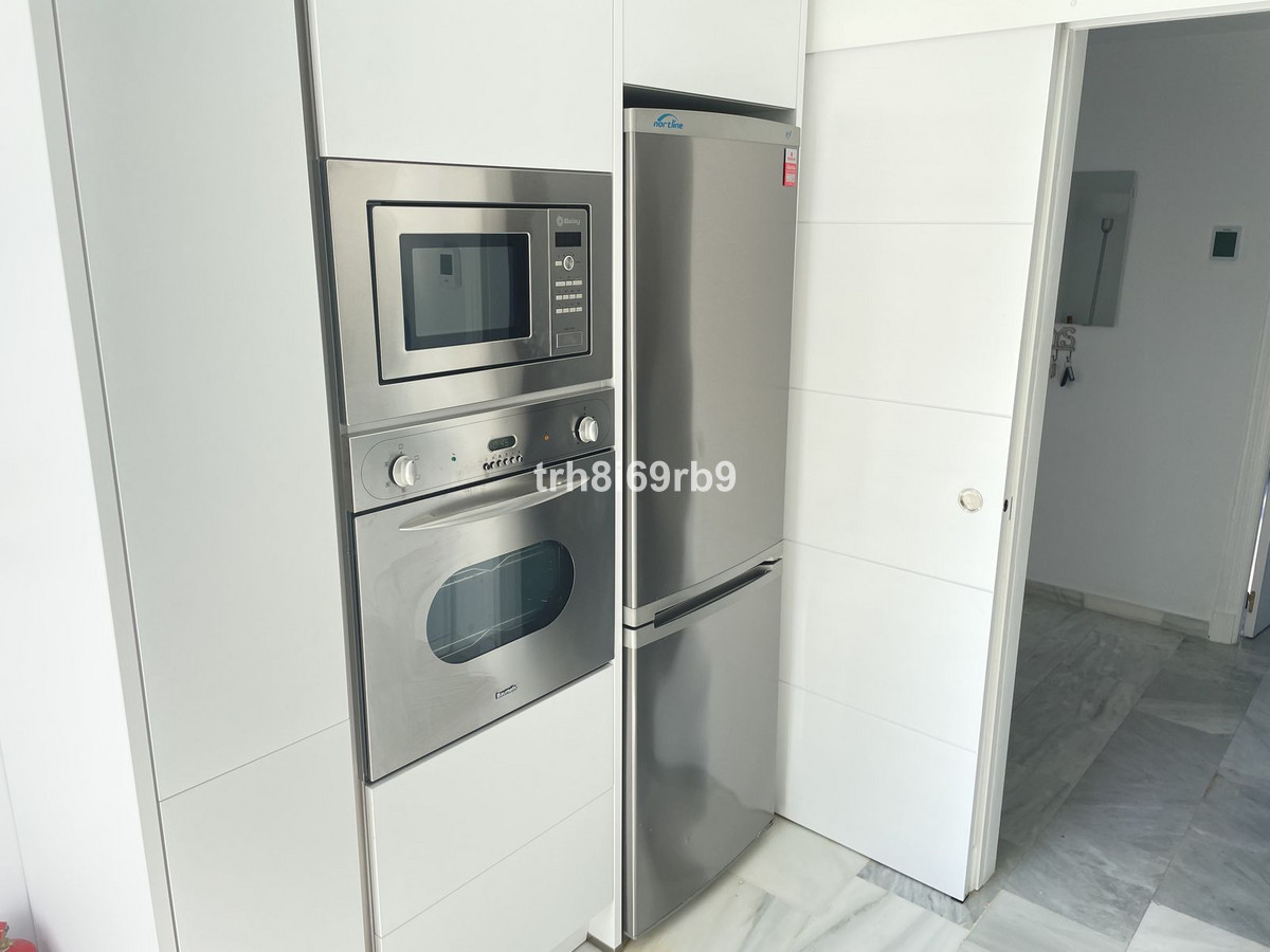 Penthouse te koop in Estepona | 3 slaapkamers H5371540