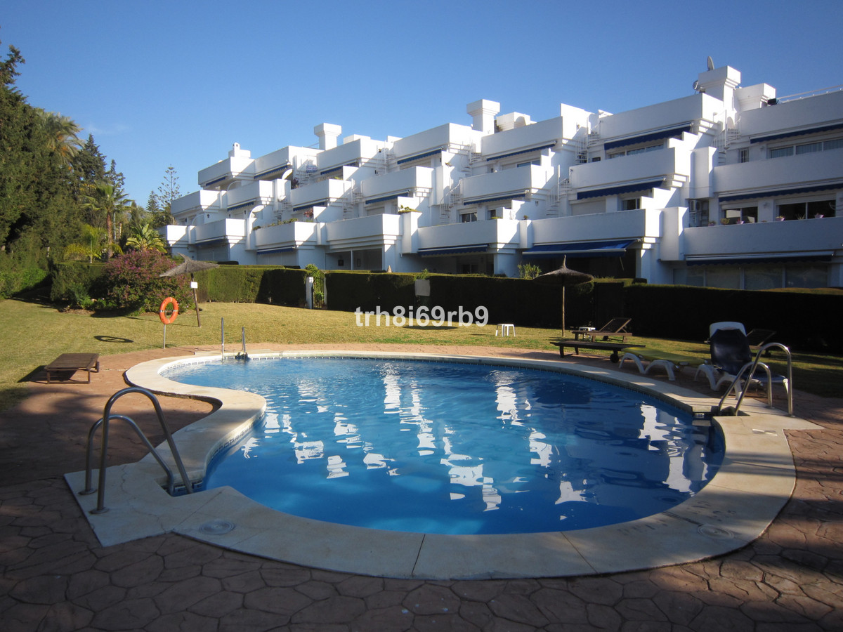 Penthouse te koop in Estepona | 3 slaapkamers H5371540