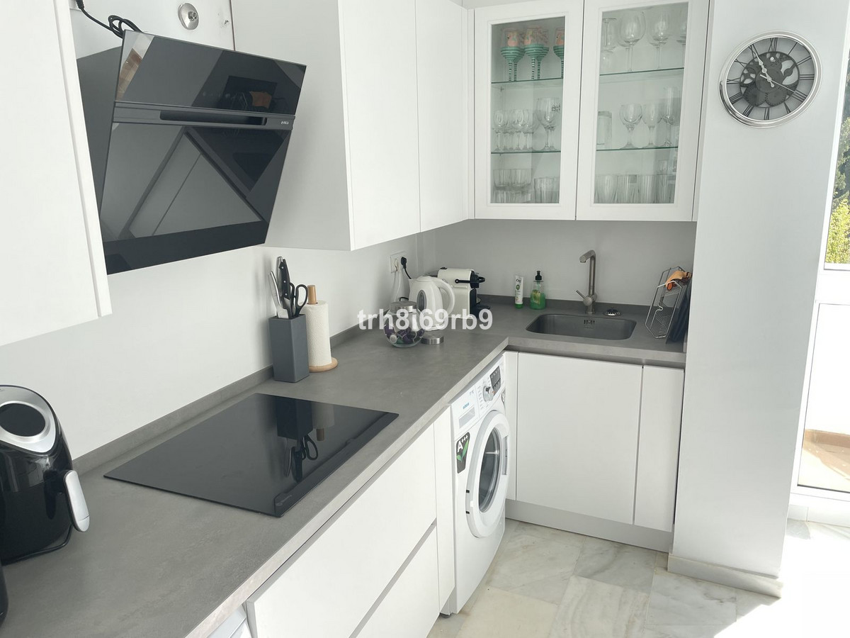Penthouse te koop in Estepona | 3 slaapkamers H5371540