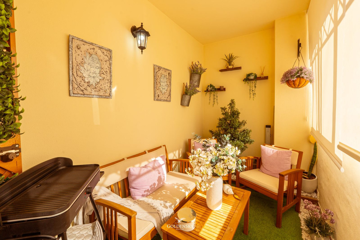 Appartement te koop in Estepona | 3 slaapkamers H5371732