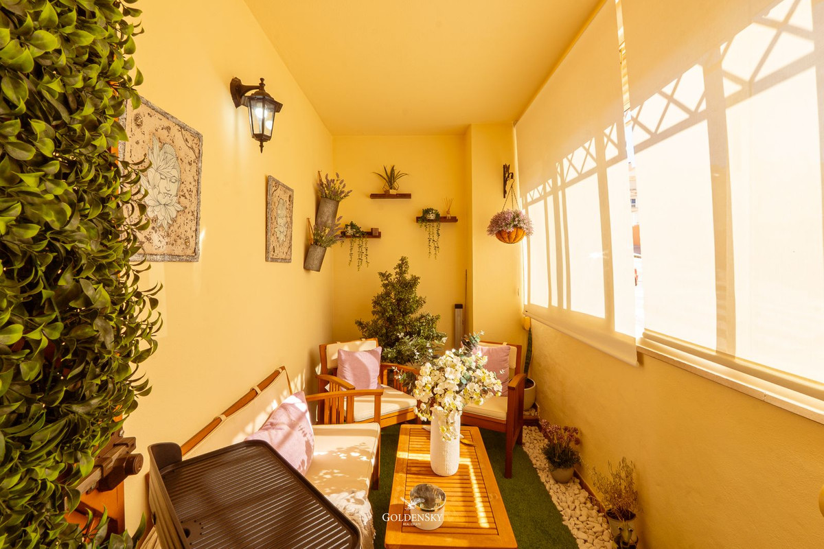 Appartement te koop in Estepona | 3 slaapkamers H5371732