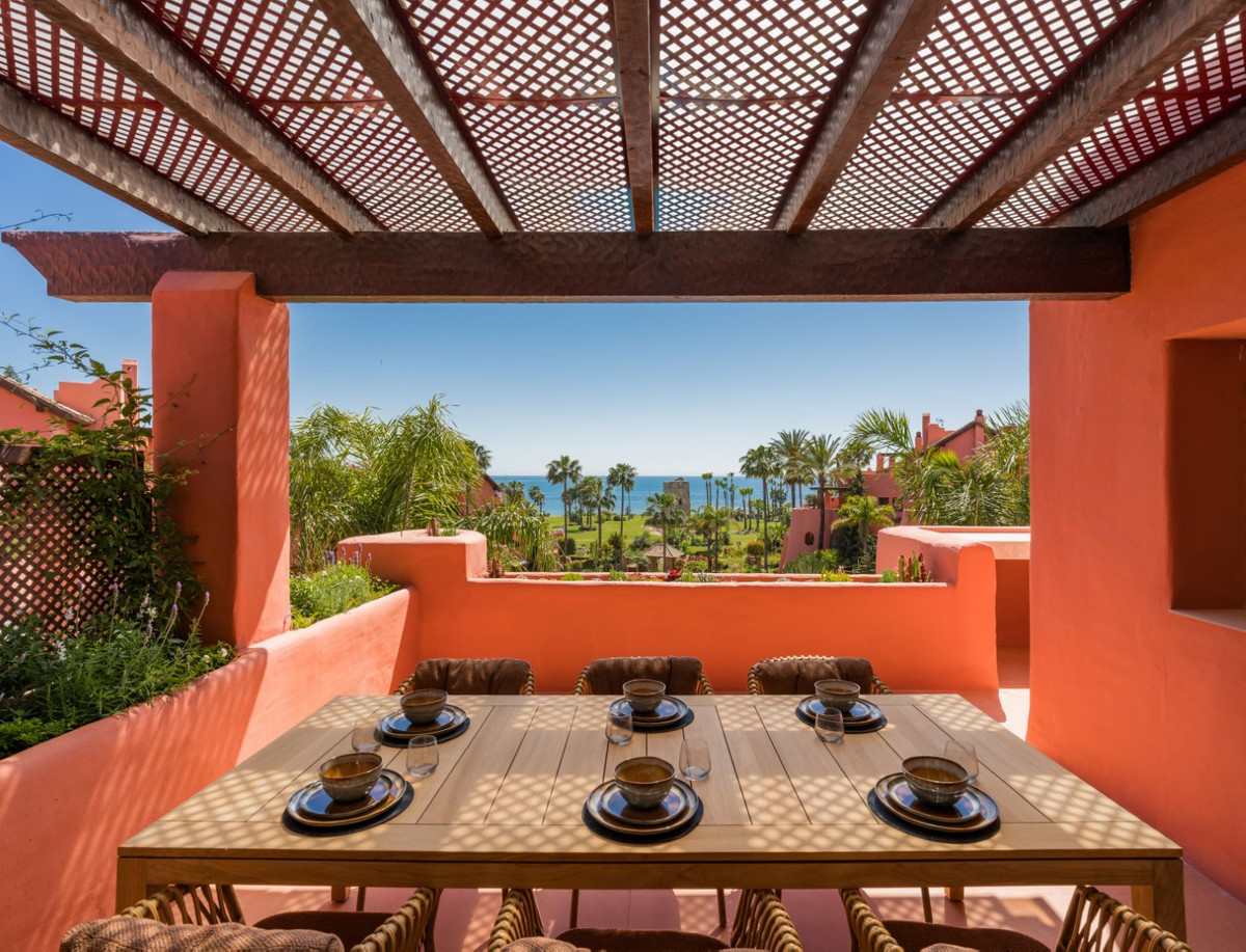 Appartement te koop in Estepona | 3 slaapkamers H5372071