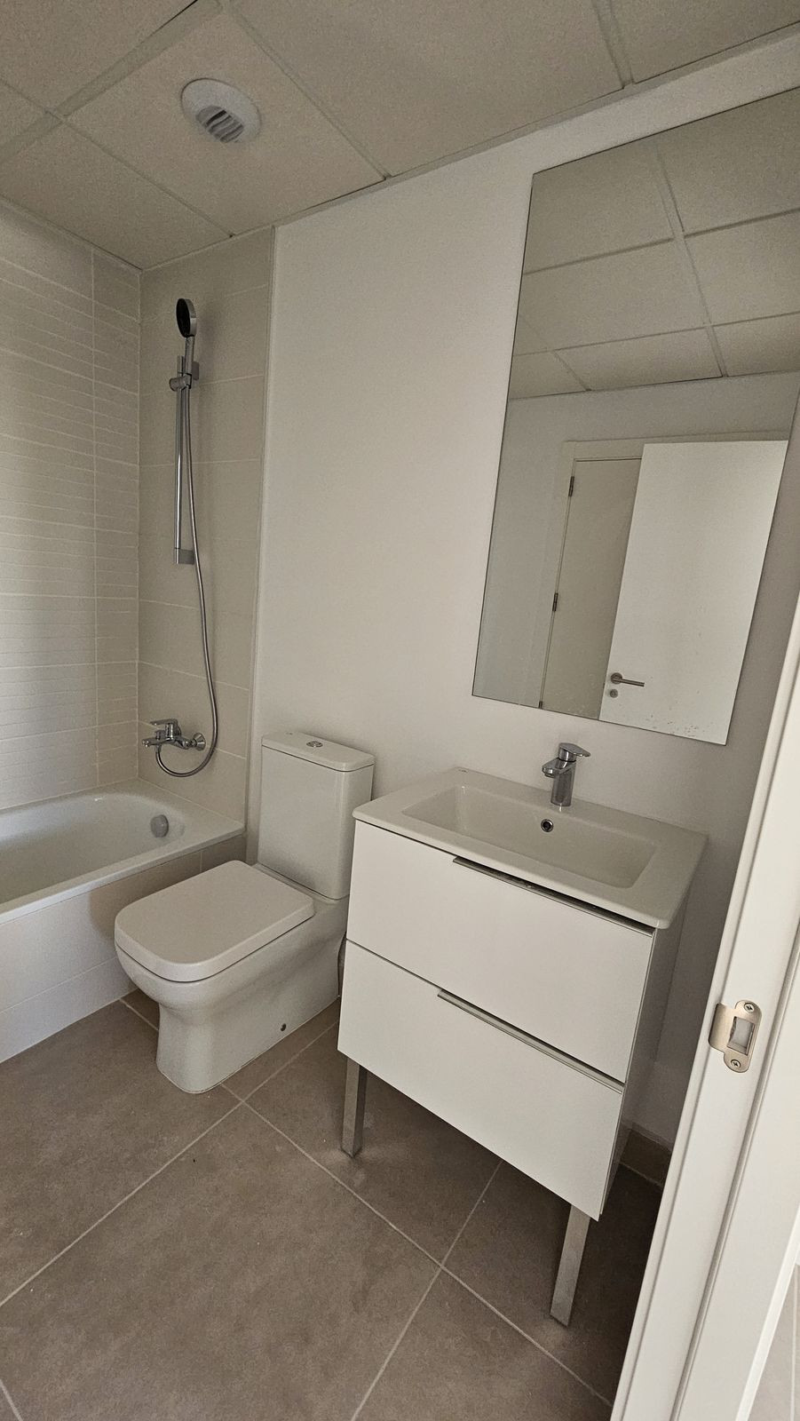 Property main view 40