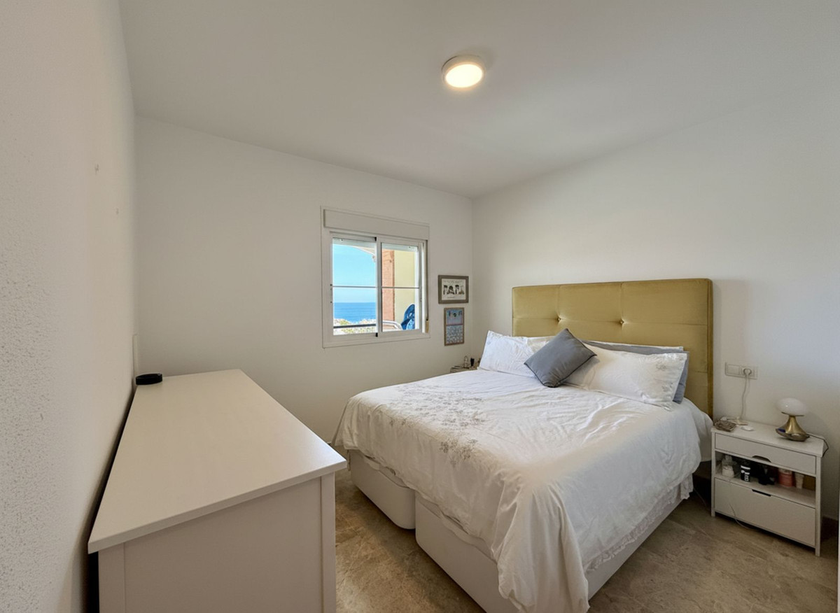 Appartement te koop in Estepona | 3 slaapkamers H5373049
