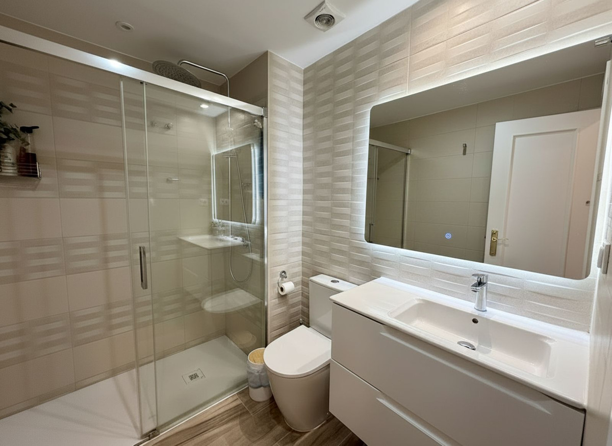 Appartement te koop in Estepona | 3 slaapkamers H5373049