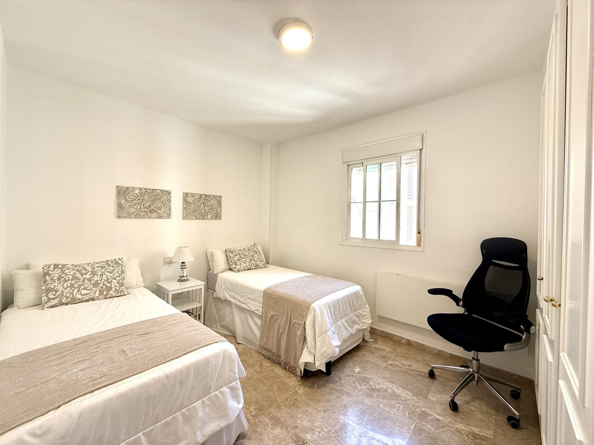 Appartement te koop in Estepona | 3 slaapkamers H5373049
