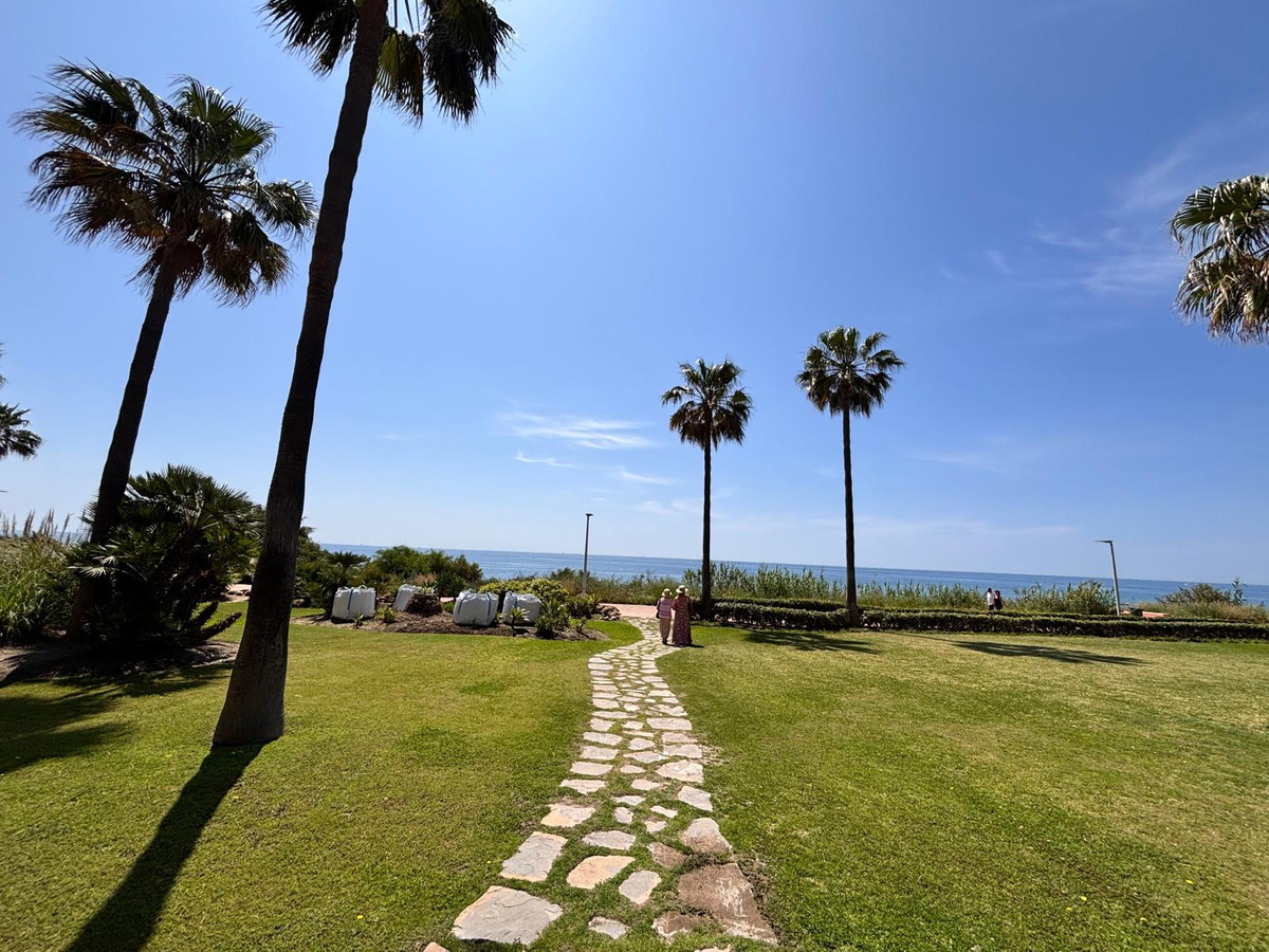 Appartement te koop in Estepona | 3 slaapkamers H5373142