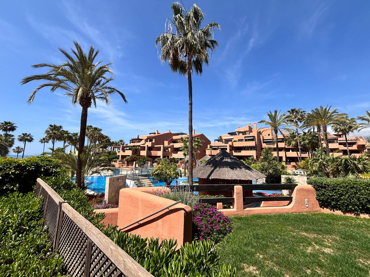 Appartement te koop in Estepona | 3 slaapkamers H5373142