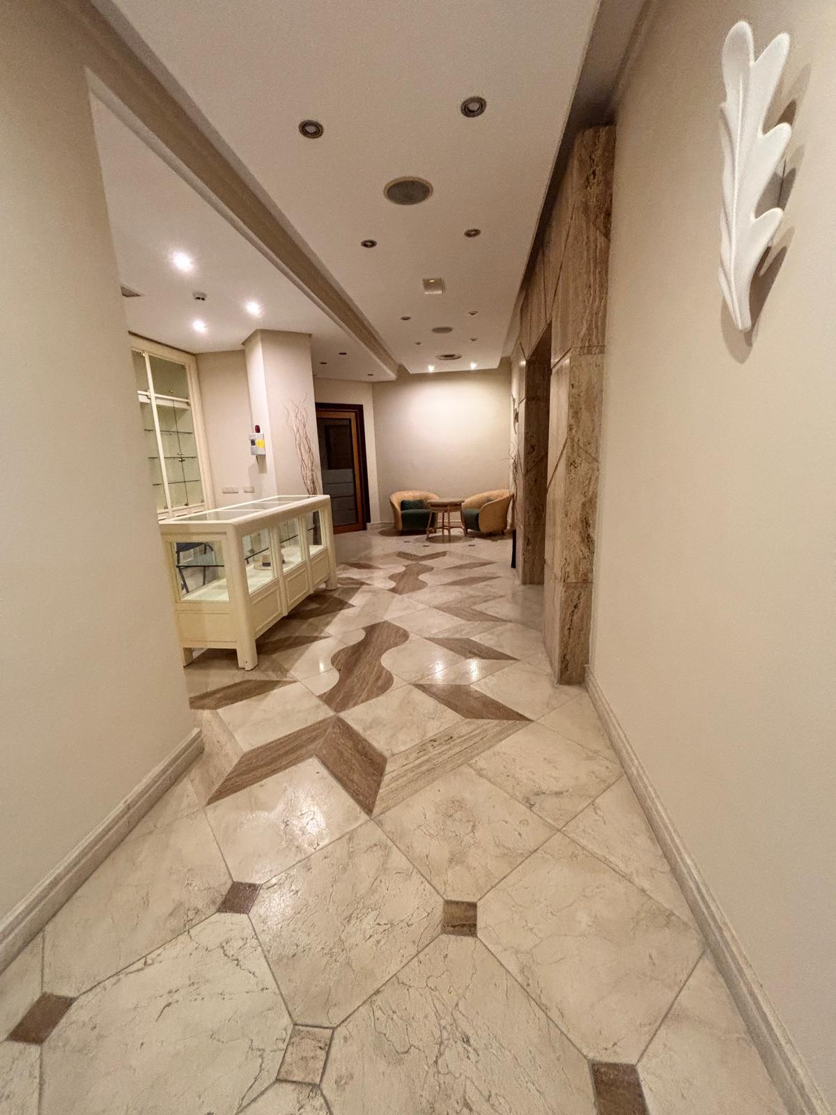 Appartement te koop in Estepona | 3 slaapkamers H5373142