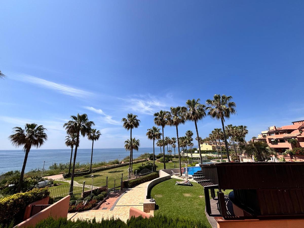 Appartement te koop in Estepona | 3 slaapkamers H5373142