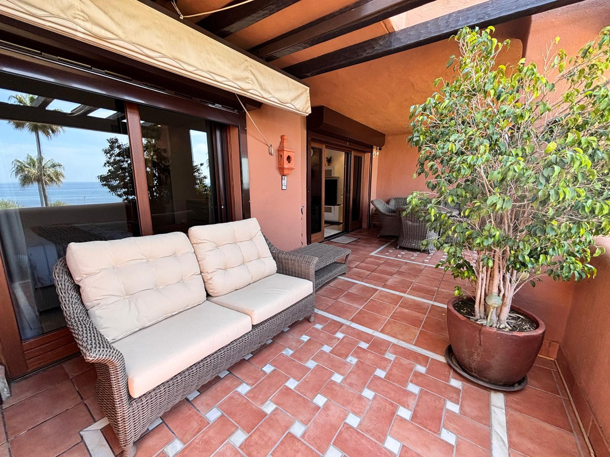 Appartement te koop in Estepona | 3 slaapkamers H5373142