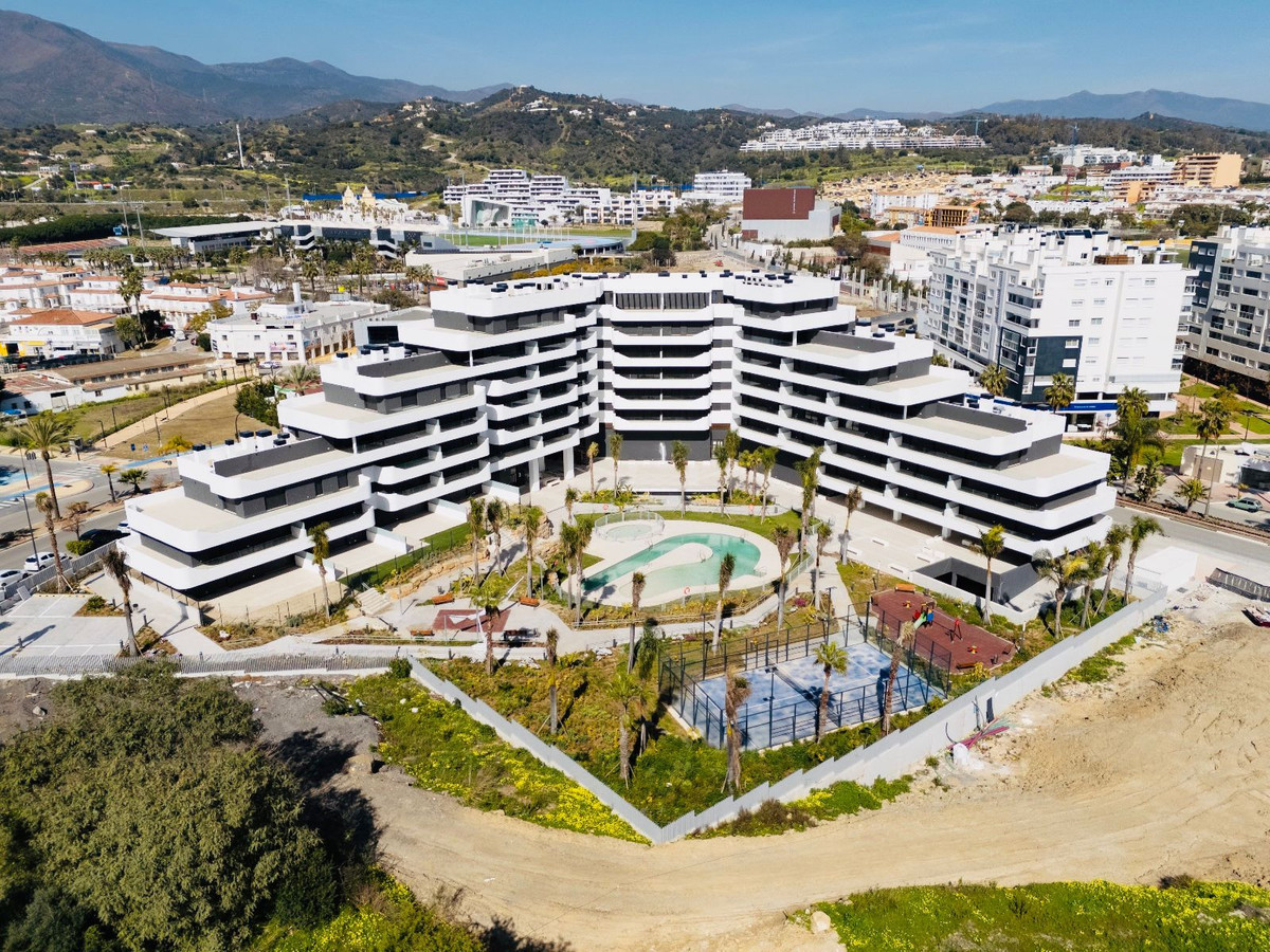 Duplex te koop in Estepona | 3 slaapkamers H5373187