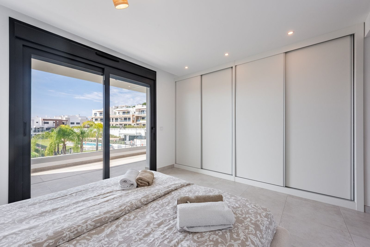 Appartement te koop in Estepona | 2 slaapkamers H5373775