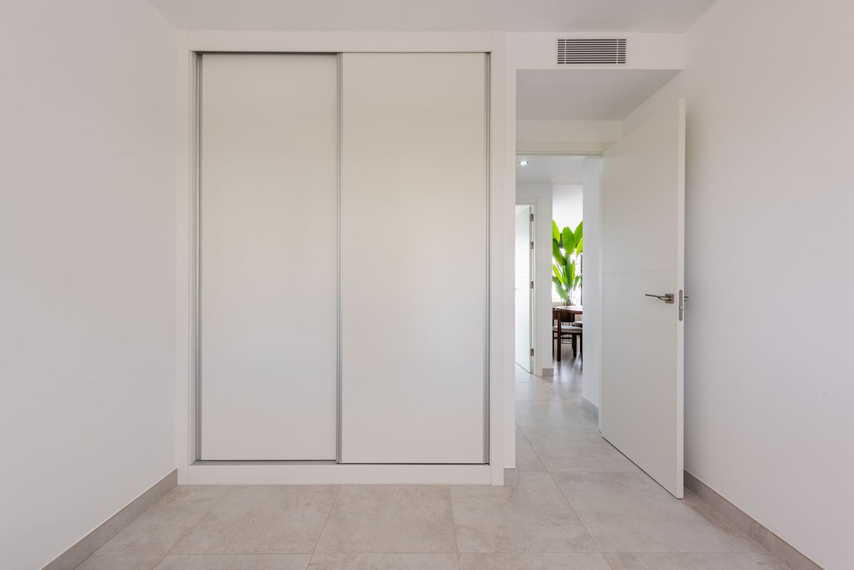Appartement te koop in Estepona | 2 slaapkamers H5373775