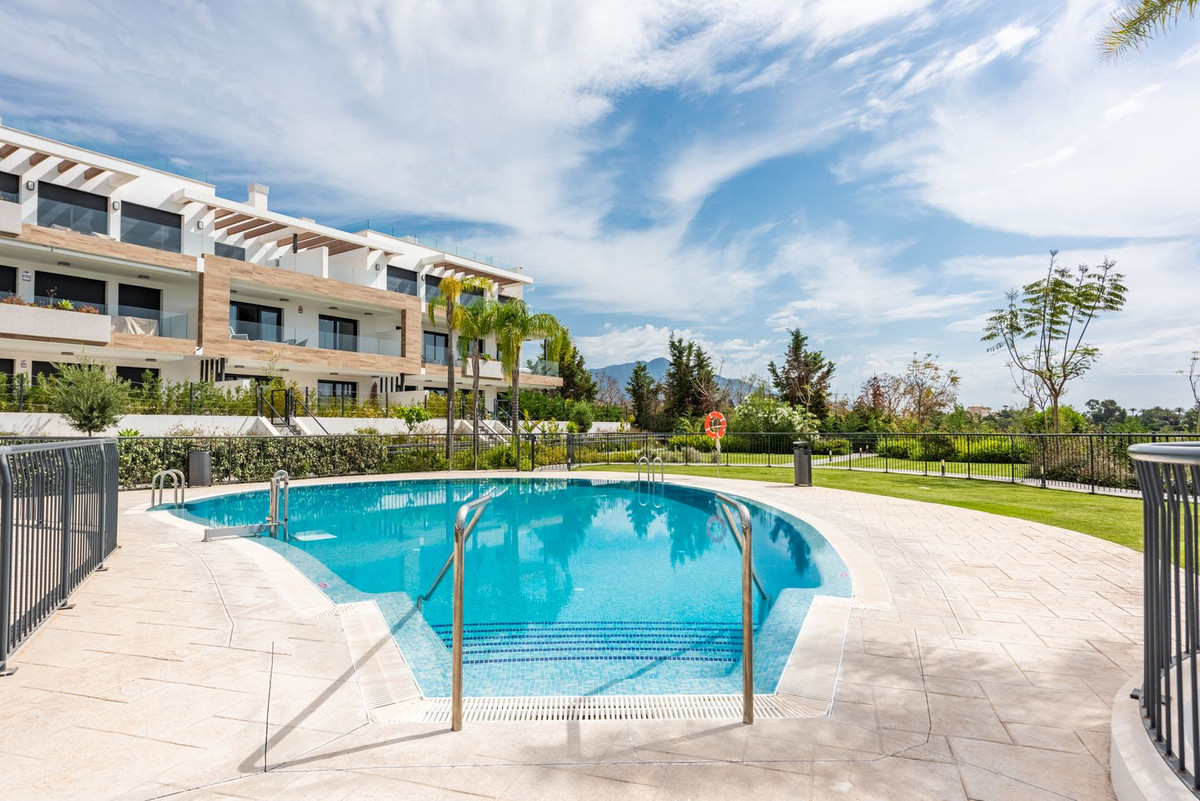 Appartement te koop in Estepona | 2 slaapkamers H5373775
