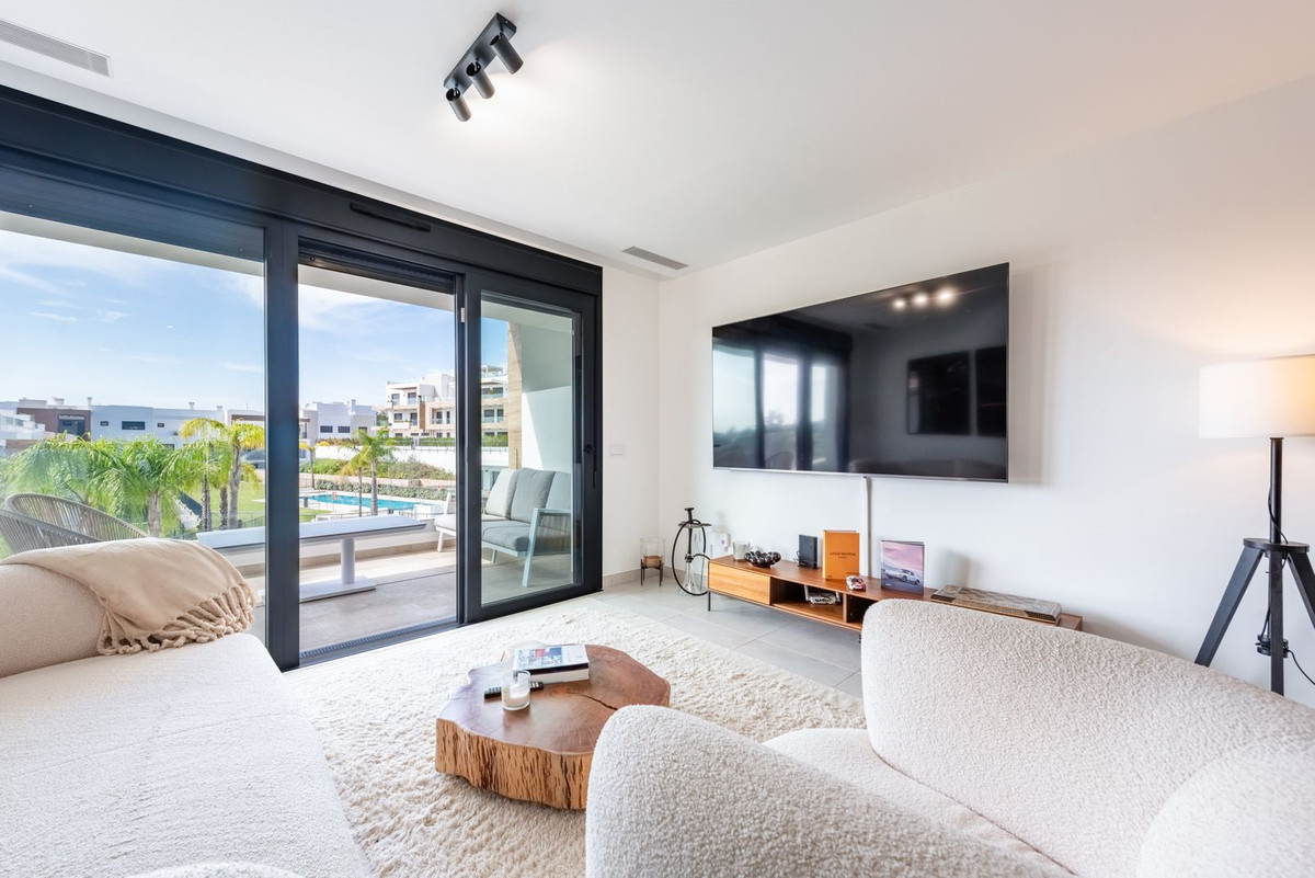 Appartement te koop in Estepona | 2 slaapkamers H5373775