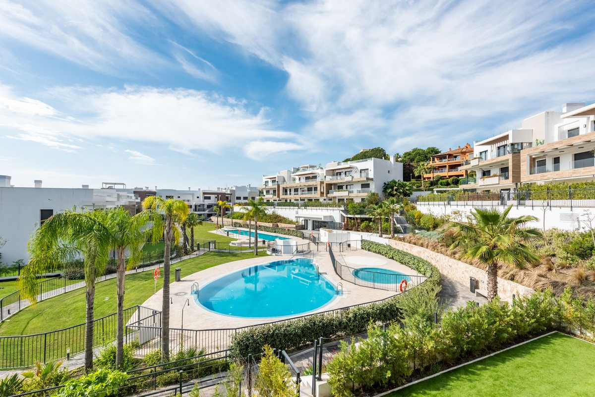 Appartement te koop in Estepona | 2 slaapkamers H5373775