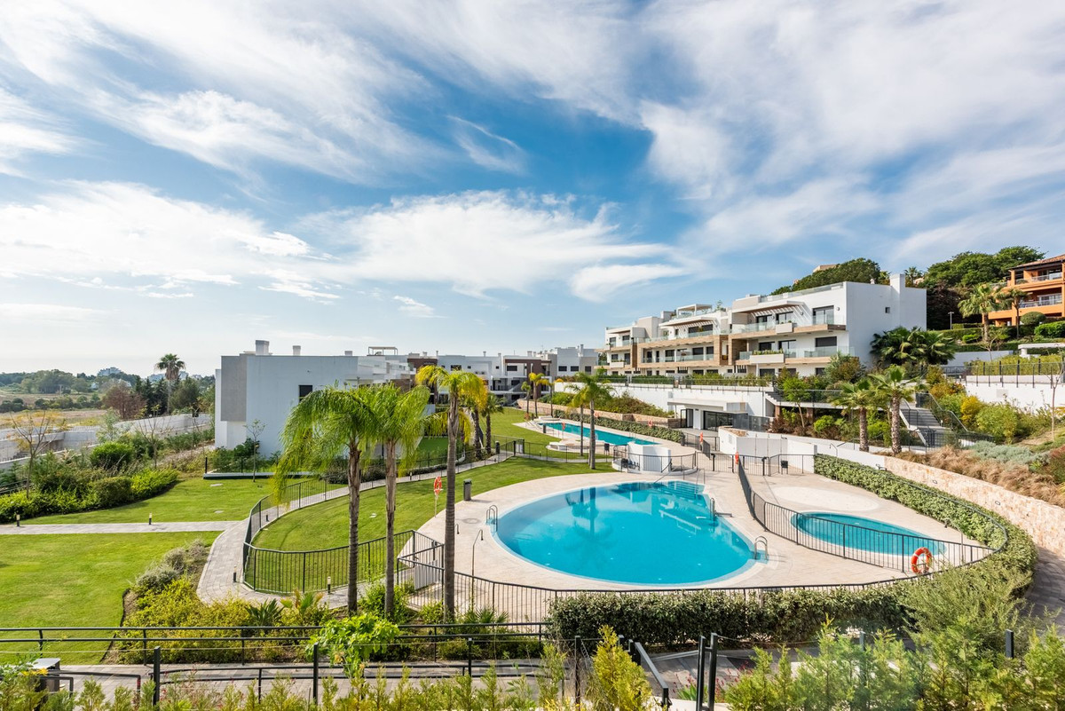 Appartement te koop in Estepona | 2 slaapkamers H5373775