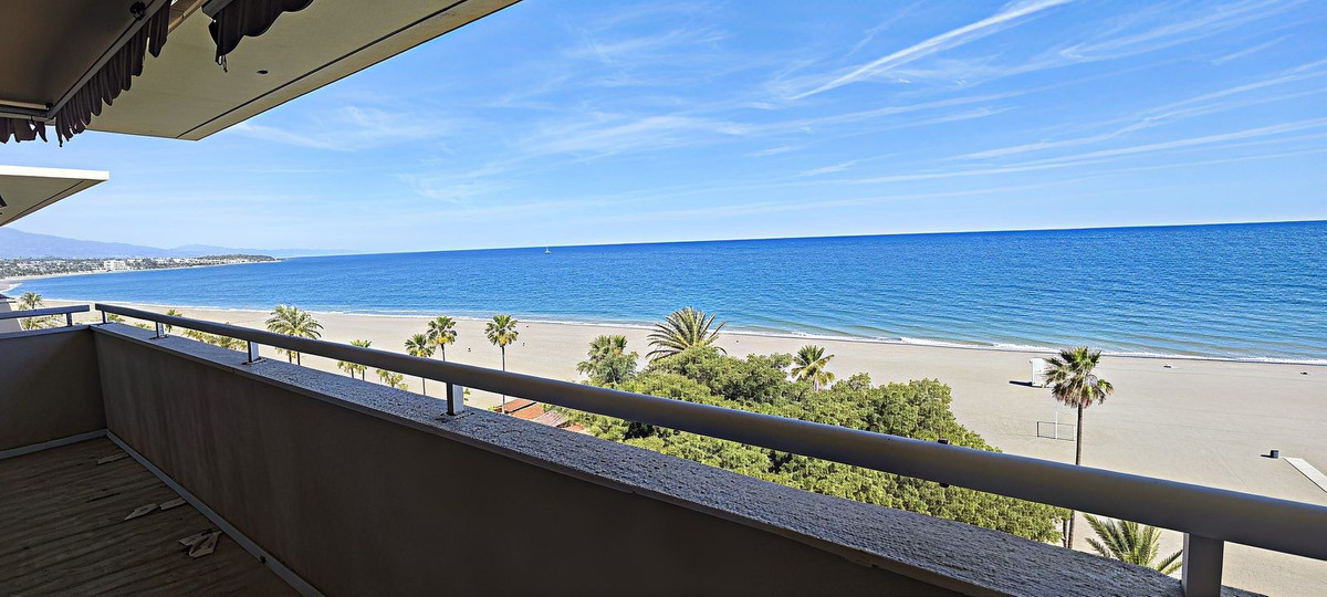 Appartement te koop in Estepona | 3 slaapkamers H5373820