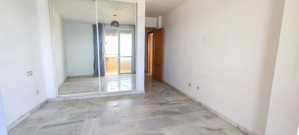 Appartement te koop in Estepona | 3 slaapkamers H5373820