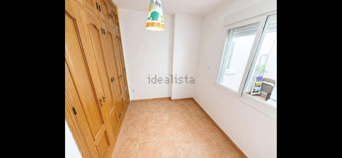 Huis te koop in Estepona | 3 slaapkamers H5373982