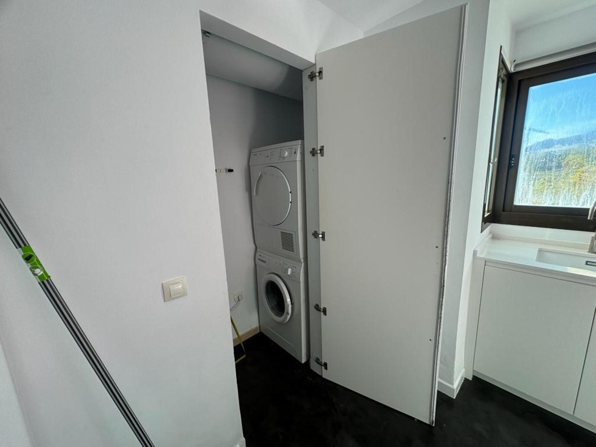 Appartement te koop in Estepona | 3 slaapkamers H5374180