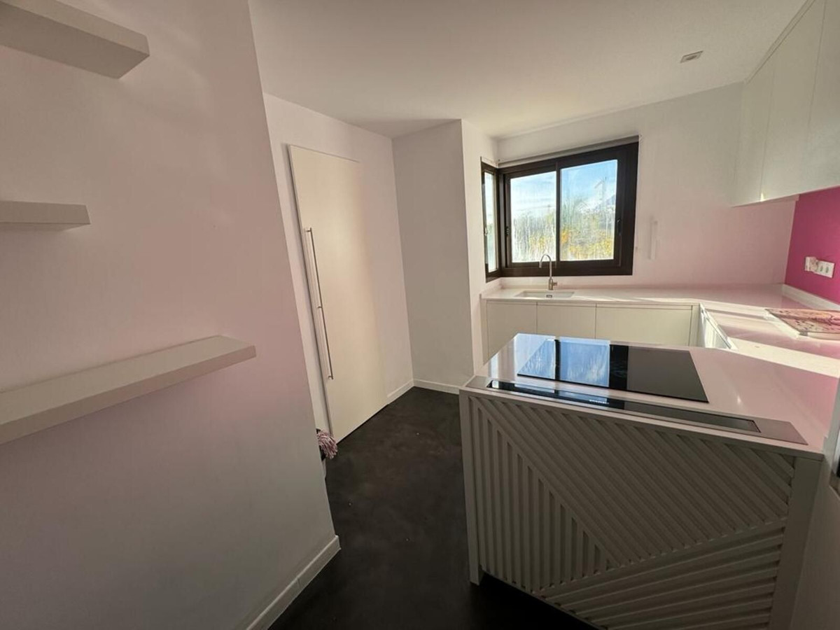 Appartement te koop in Estepona | 3 slaapkamers H5374180