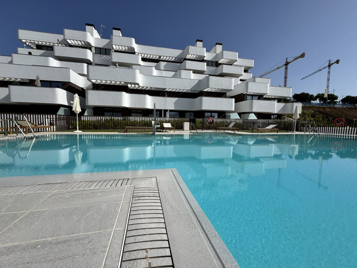 Appartement te koop in Estepona | 2 slaapkamers H5374513