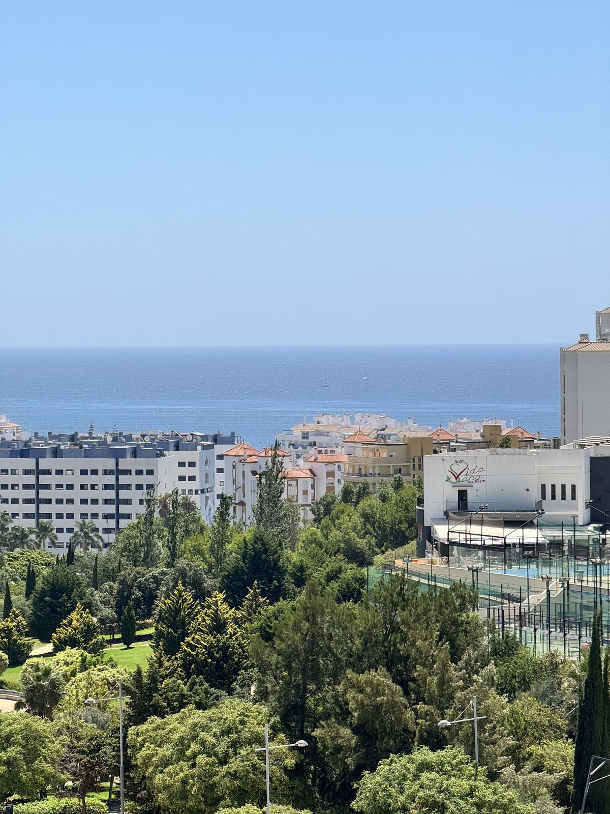 Appartement te koop in Estepona | 2 slaapkamers H5374513