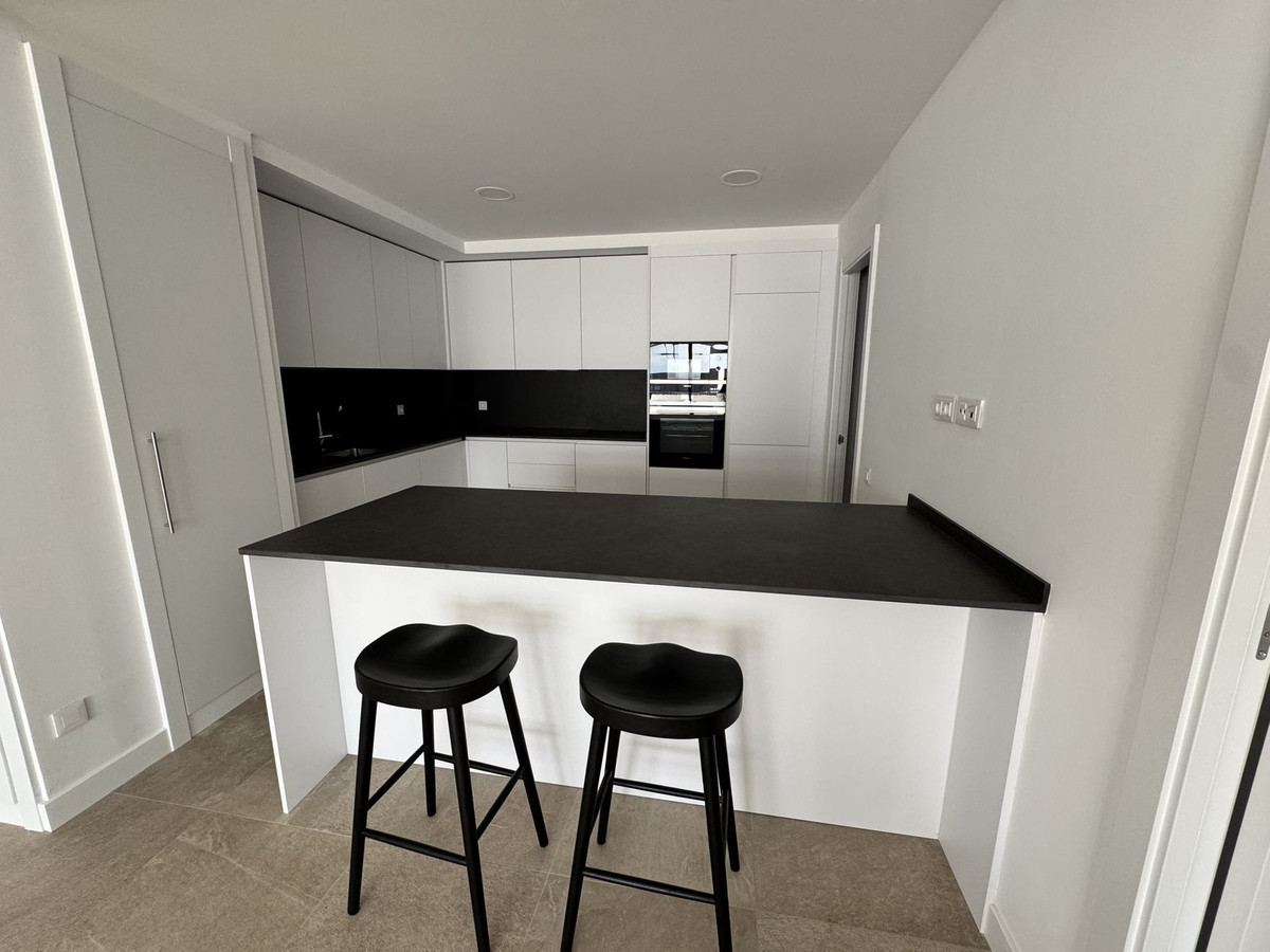 Appartement te koop in Estepona | 2 slaapkamers H5374513