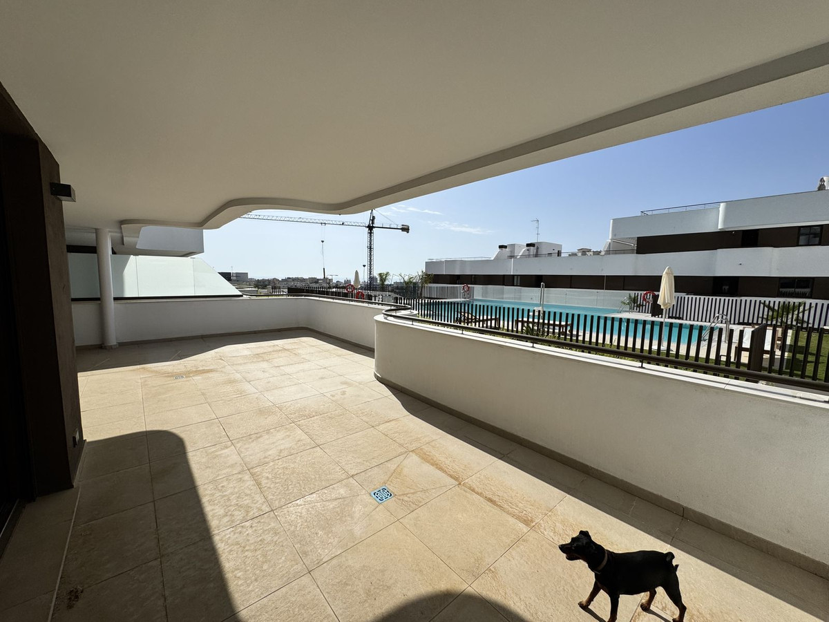 Appartement te koop in Estepona | 2 slaapkamers H5374513
