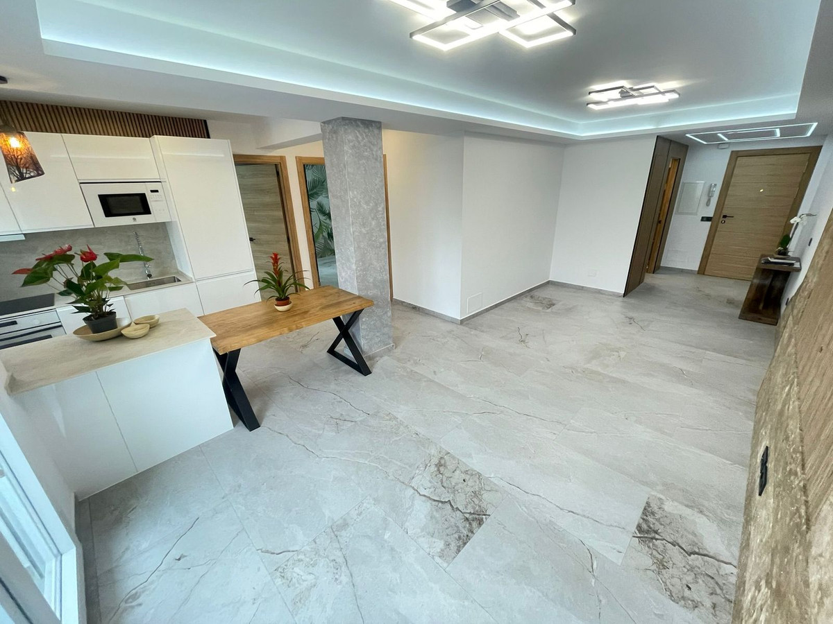 Appartement te koop in Estepona | 3 slaapkamers H5374540