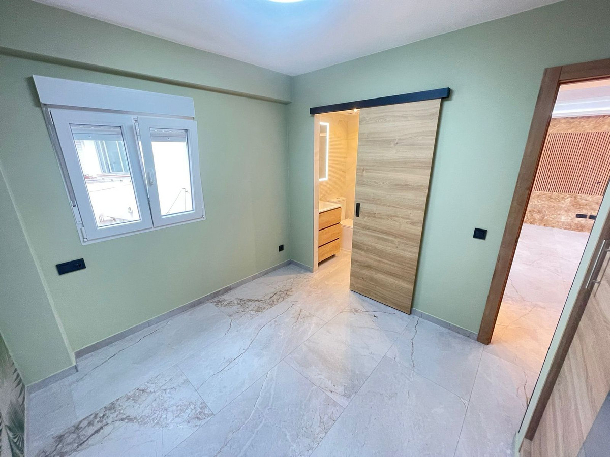 Appartement te koop in Estepona | 3 slaapkamers H5374540