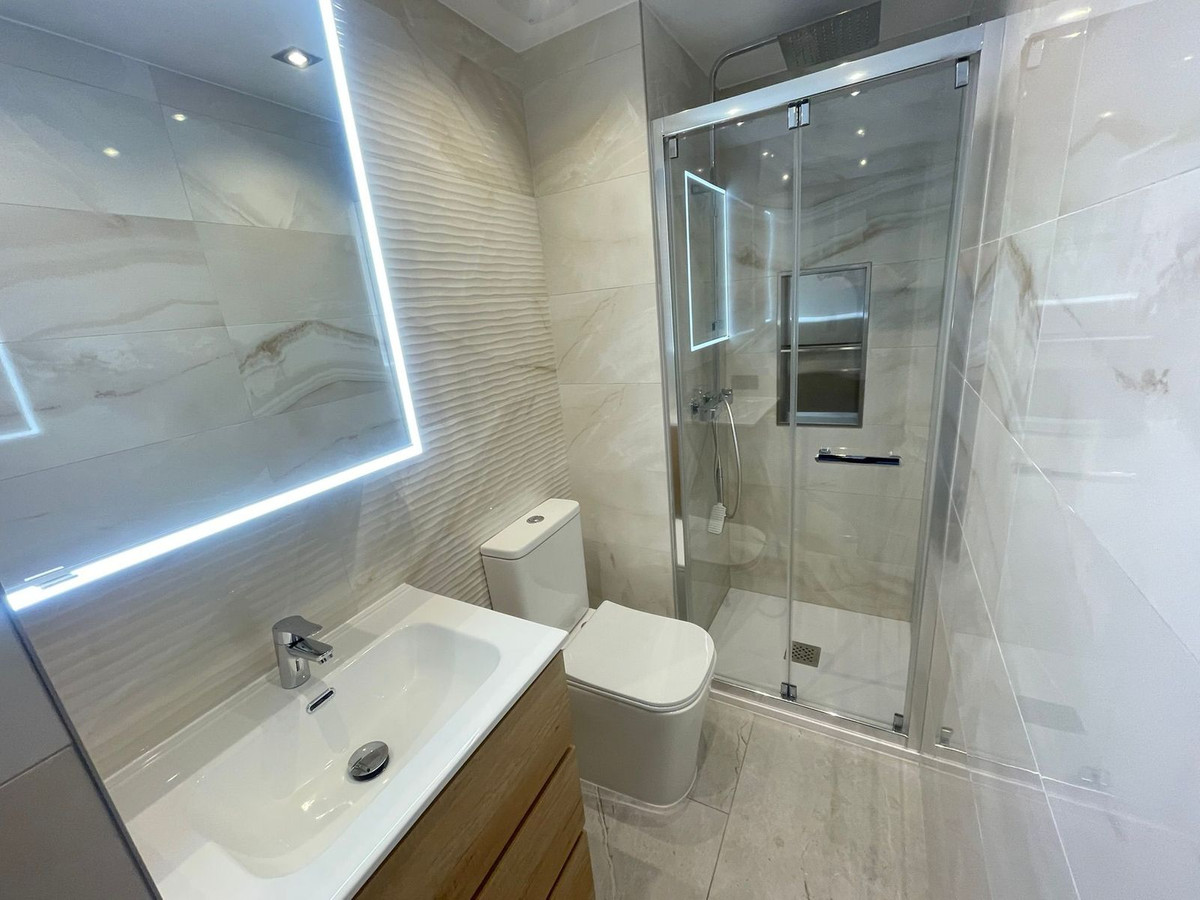 Appartement te koop in Estepona | 3 slaapkamers H5374540