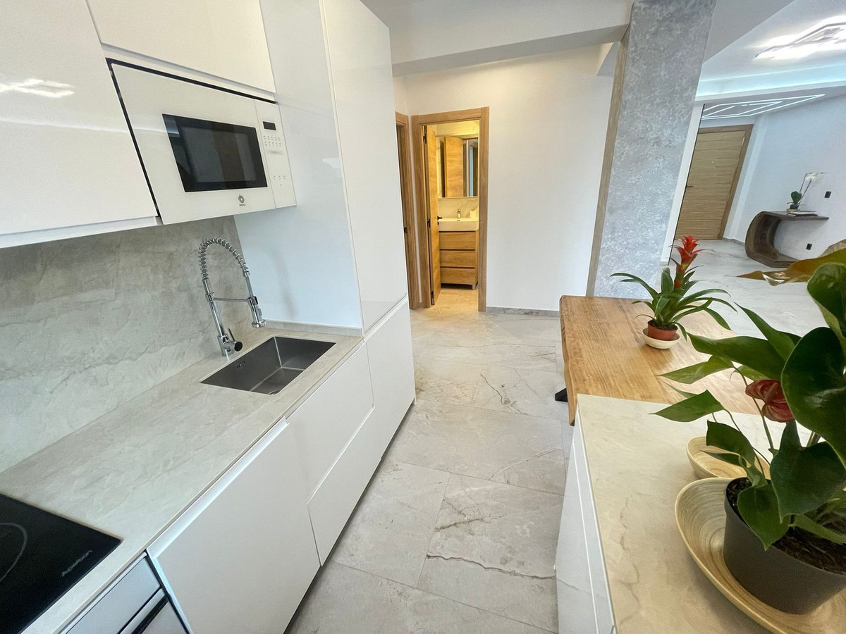 Appartement te koop in Estepona | 3 slaapkamers H5374540