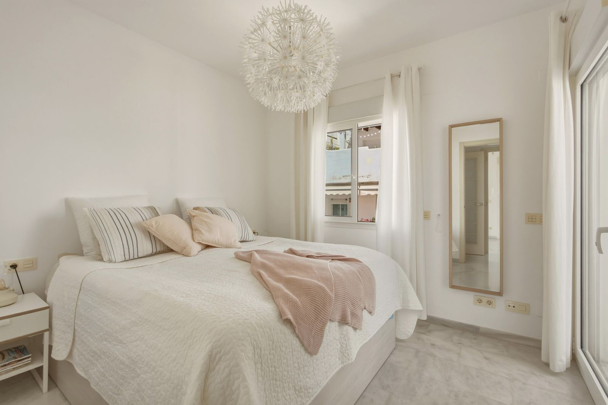 Appartement te koop in Estepona | 2 slaapkamers H5374735