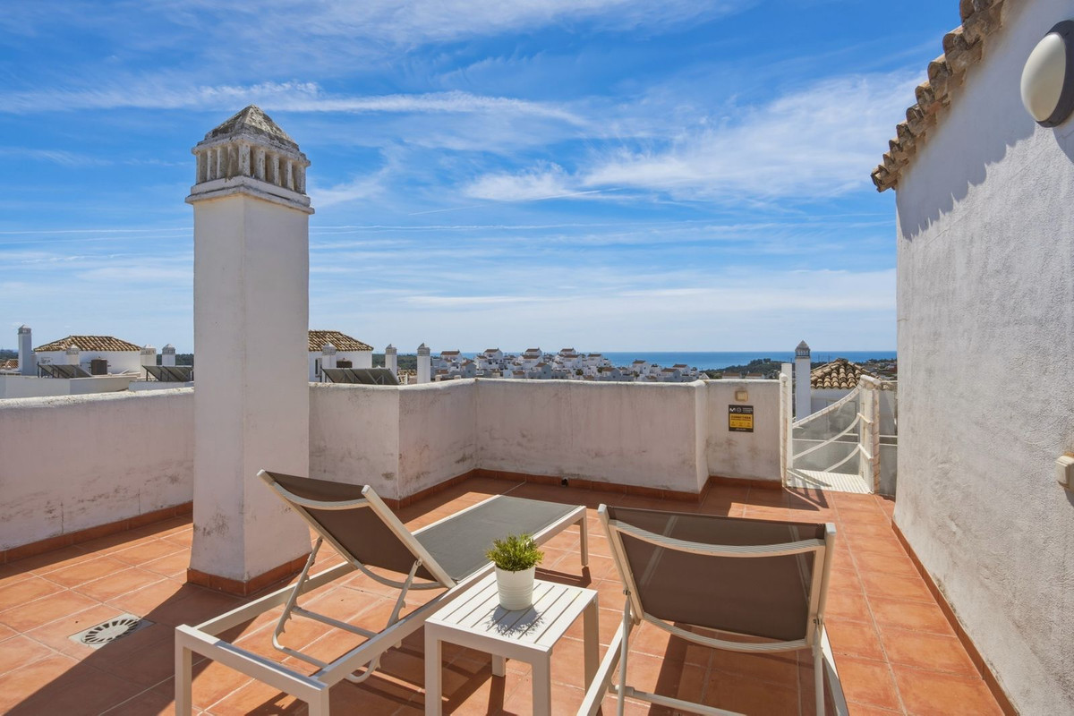 Appartement te koop in Estepona | 2 slaapkamers H5374735