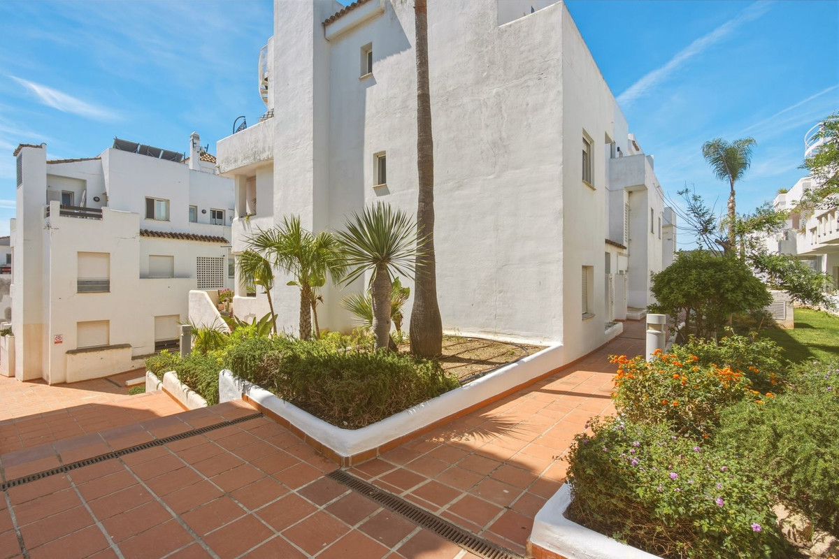 Appartement te koop in Estepona | 2 slaapkamers H5374735