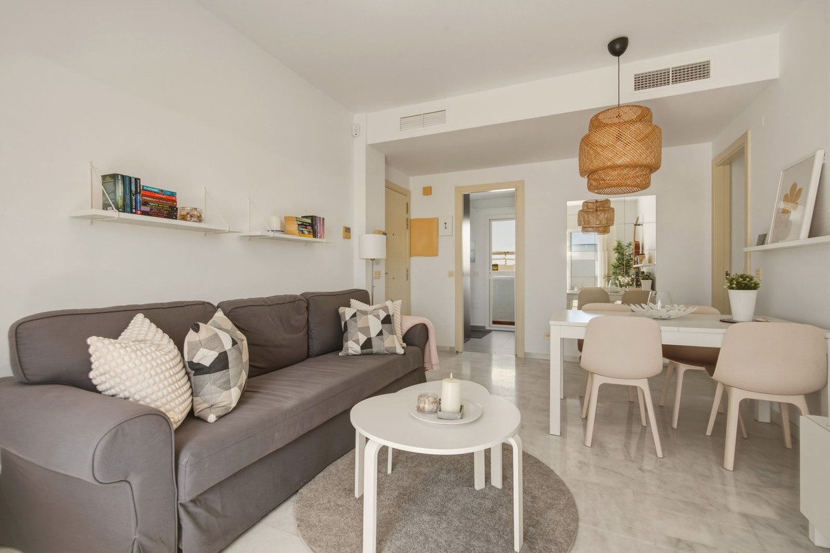 Appartement te koop in Estepona | 2 slaapkamers H5374735