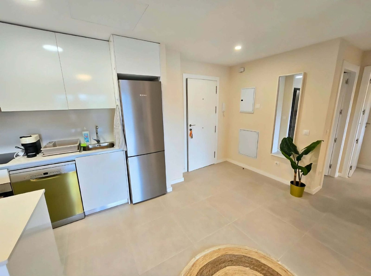 Appartement te koop in Estepona | 2 slaapkamers H5374786