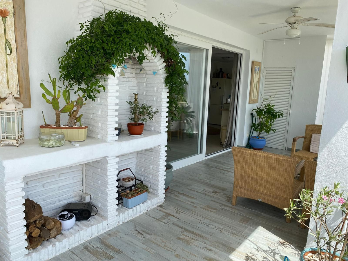 Appartement te koop in Estepona | 2 slaapkamers H5375806