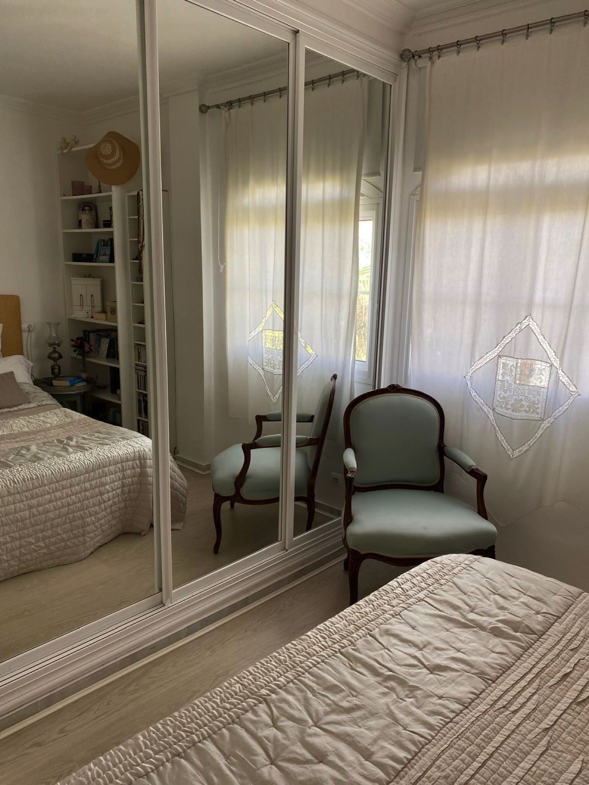 Appartement te koop in Estepona | 2 slaapkamers H5375806