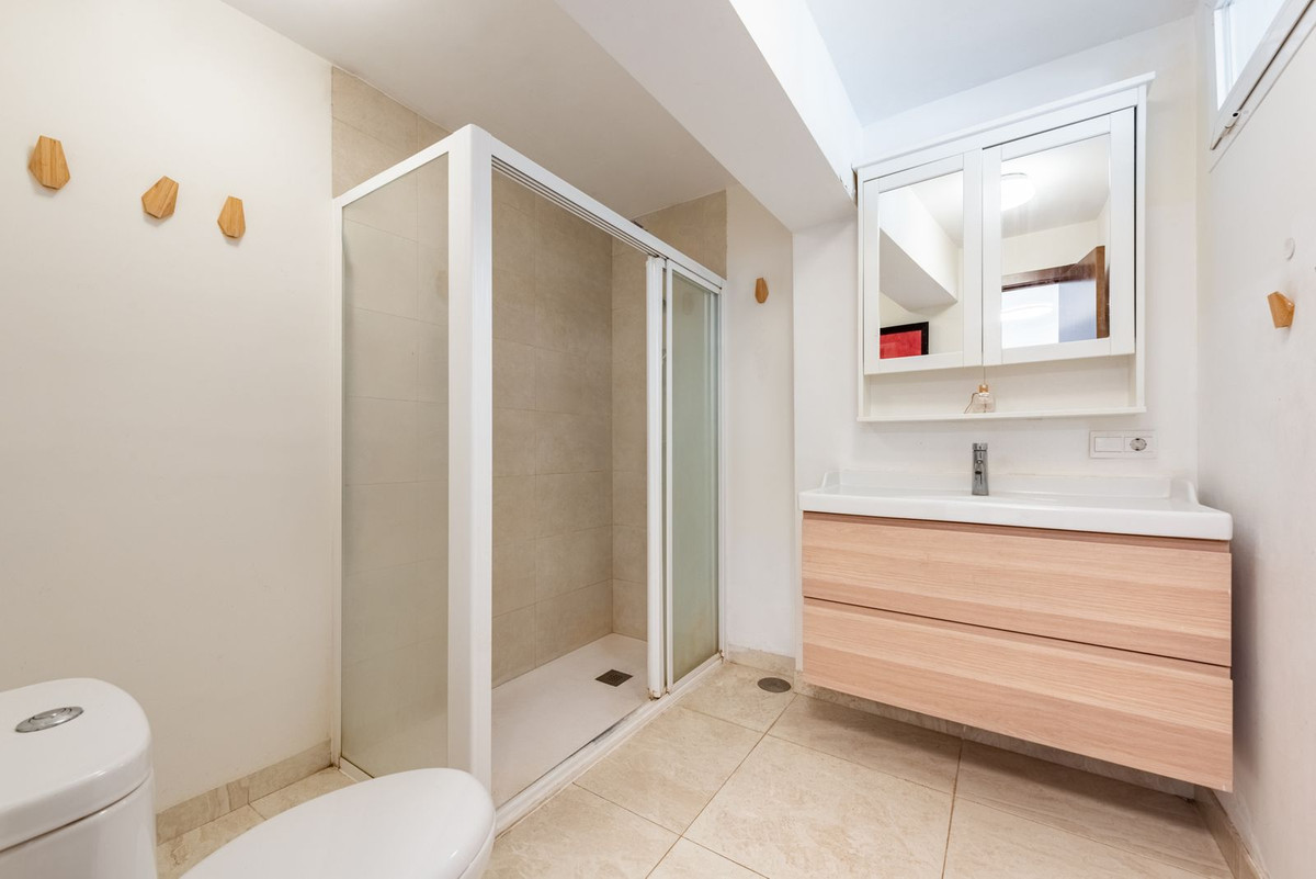 Appartement te koop in Estepona | 1 slaapkamers H5375911